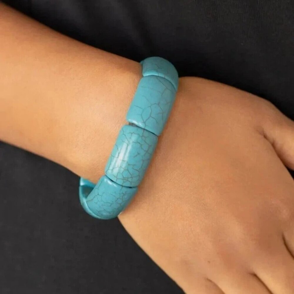 Paparazzi Peace Out Turquoise Blue Stone Stretchy Bracelet-New
